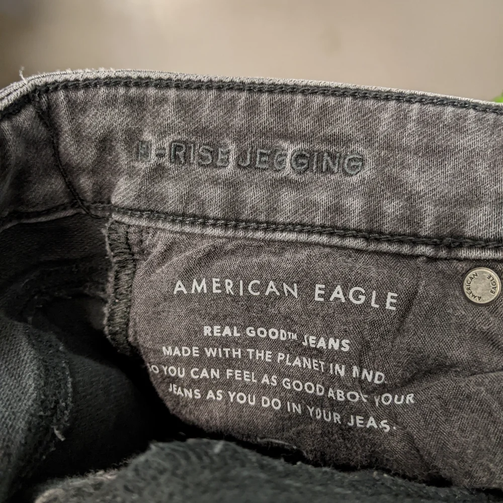 American Eagle Outfitters Dark Gray Skinny Jeans - Picture 4 of 5